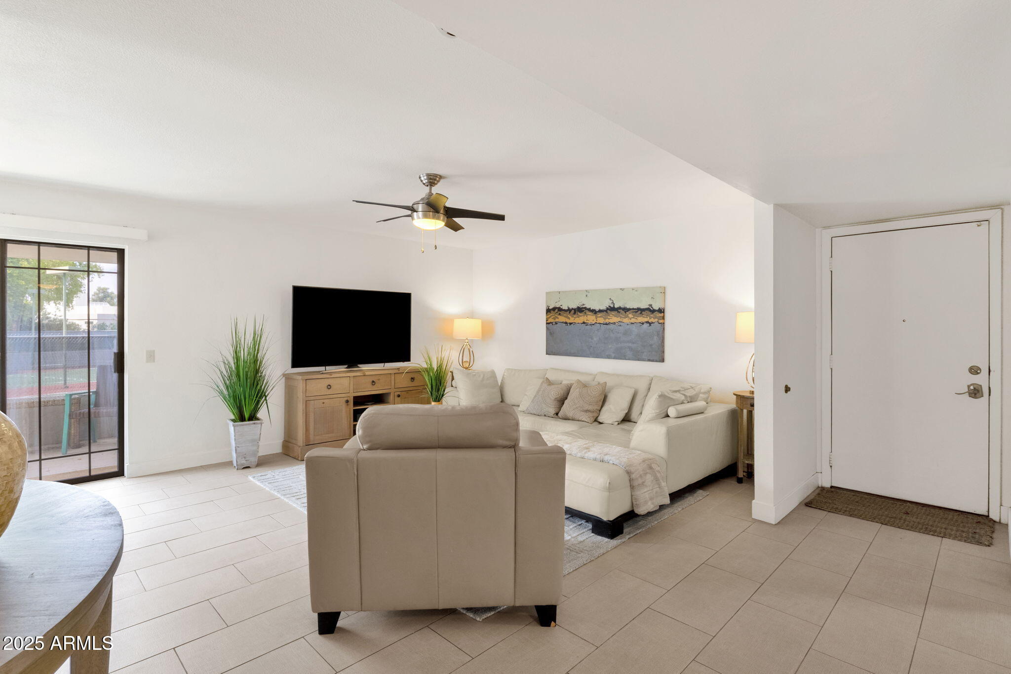 5217 North 24th Street, Unit 108 Phoenix, AZ 85016 - Photo 33 of 34 11-web-or-mls-5217-n-24th-st-108