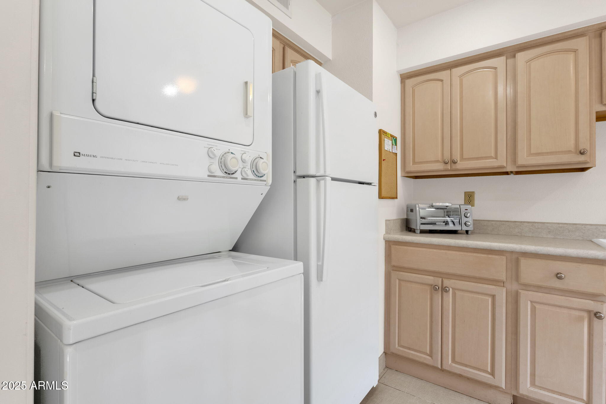 5217 North 24th Street, Unit 108 Phoenix, AZ 85016 - Photo 5 of 34 17-web-or-mls-5217-n-24th-st-108