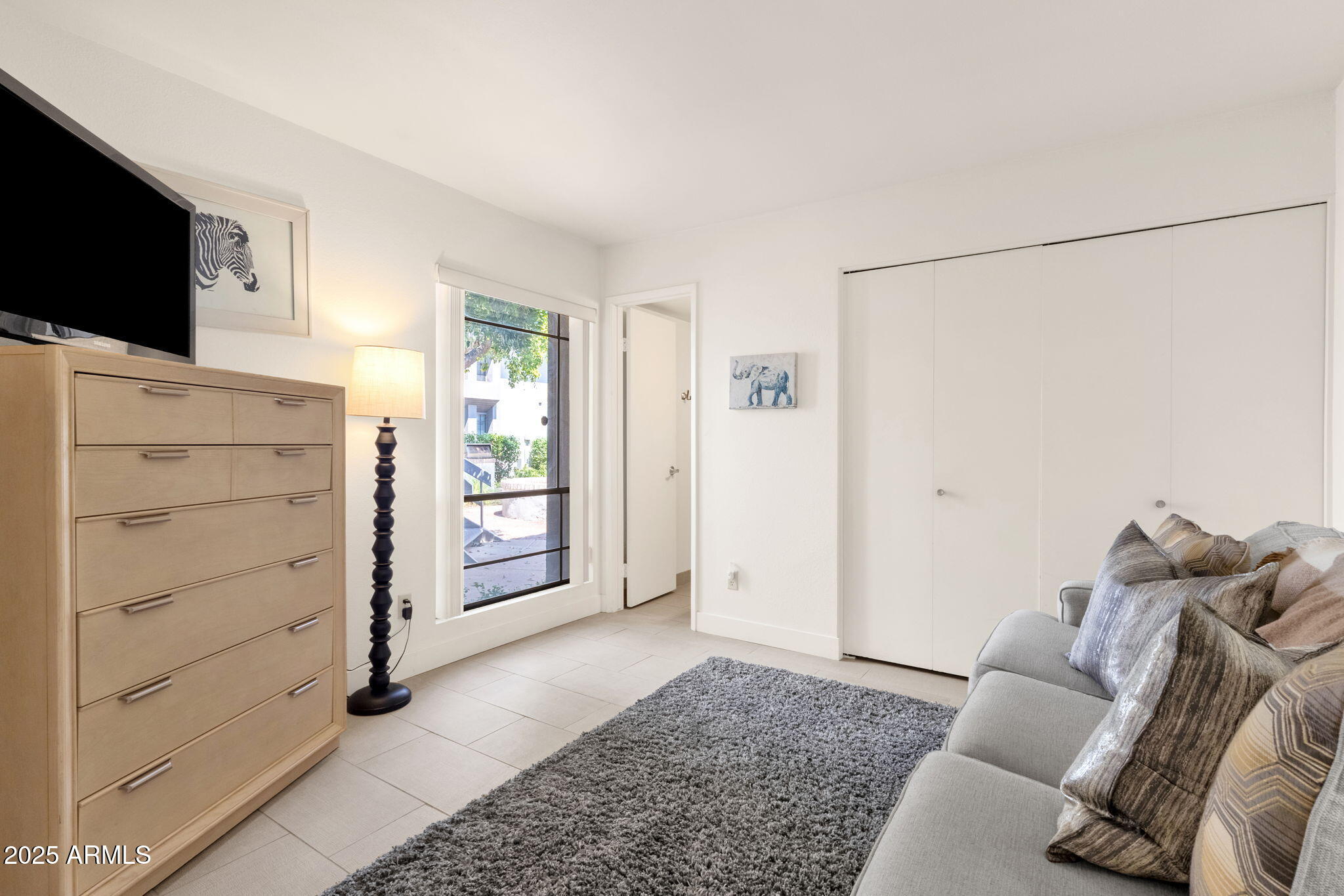 5217 North 24th Street, Unit 108 Phoenix, AZ 85016 - Photo 10 of 34 22-web-or-mls-5217-n-24th-st-108