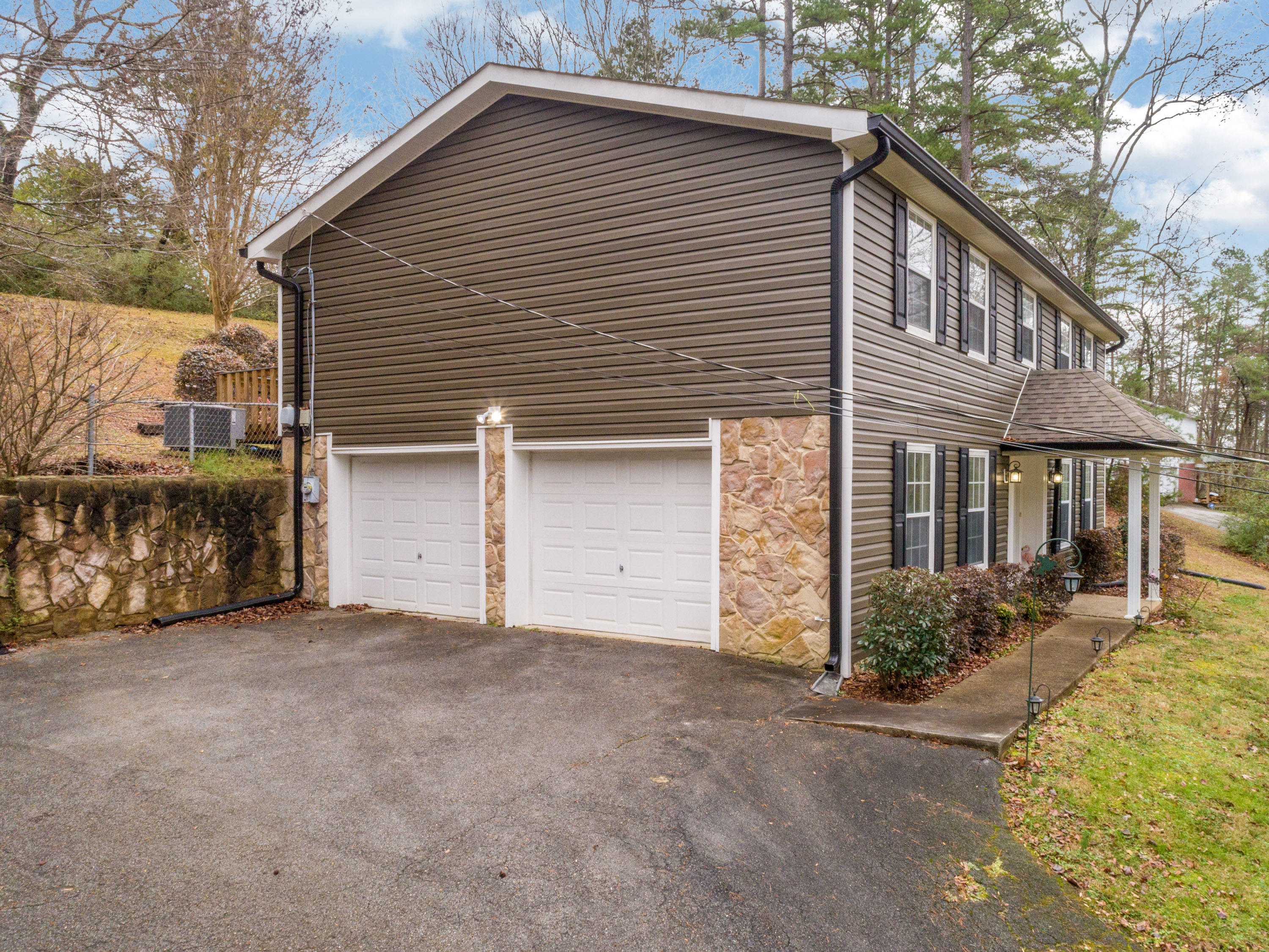 8005 Harper Road Hixson, TN 37343 - Photo 2 of 25 8005_Harper_Rd_02