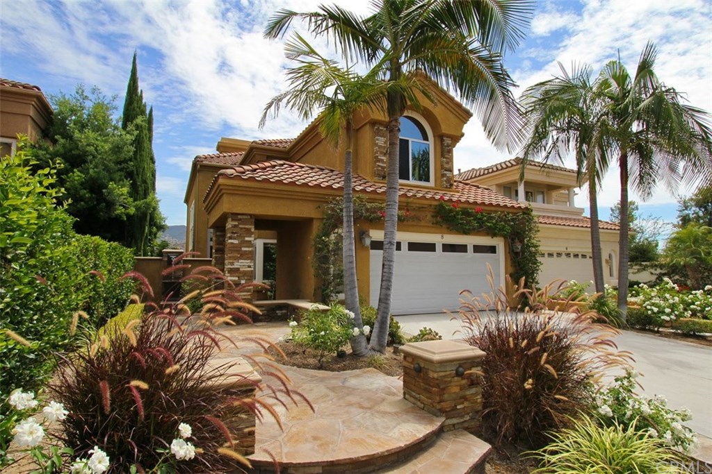 8 Minikahda Rancho Santa Margarita, CA 92679 - Photo 1 of 62