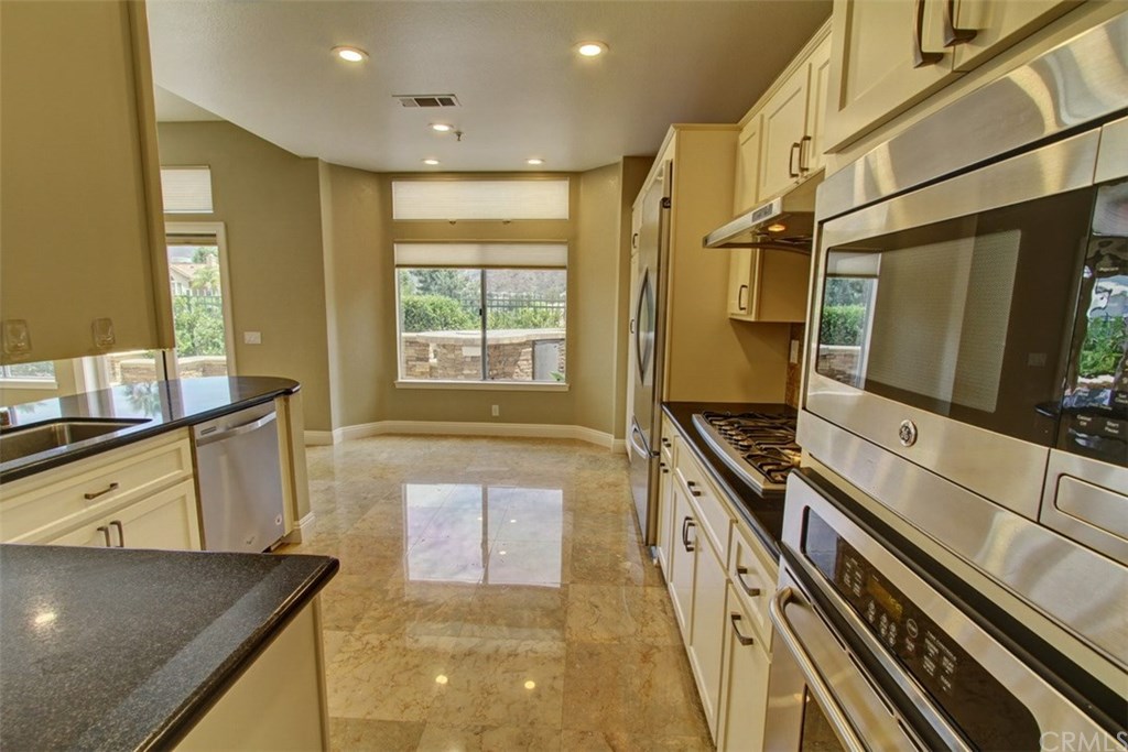 8 Minikahda Rancho Santa Margarita, CA 92679 - Photo 23 of 62