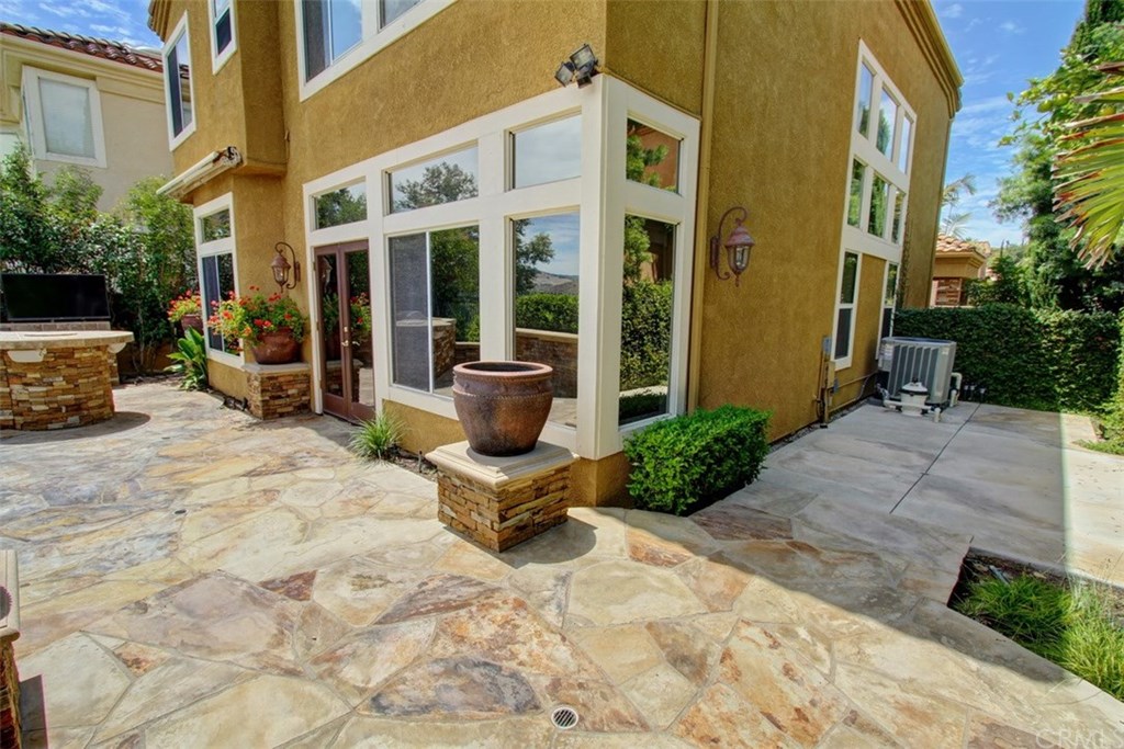 8 Minikahda Rancho Santa Margarita, CA 92679 - Photo 43 of 62