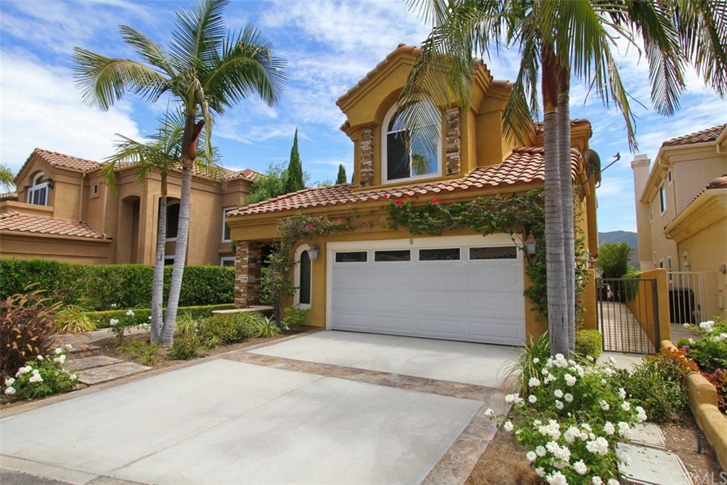 8 Minikahda Rancho Santa Margarita, CA 92679 - Photo 7 of 62