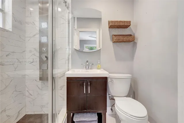 a view of walk in closet