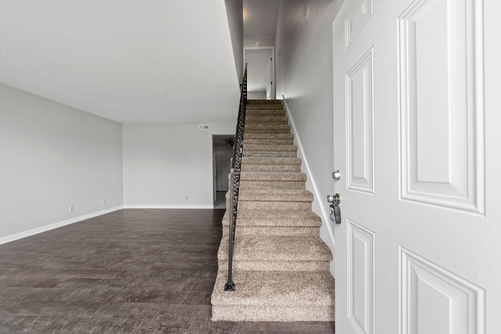 1231 State Line Road, Unit 46 Oak Grove, KY 42262 - Photo 3 of 12 a view of entryway and hall