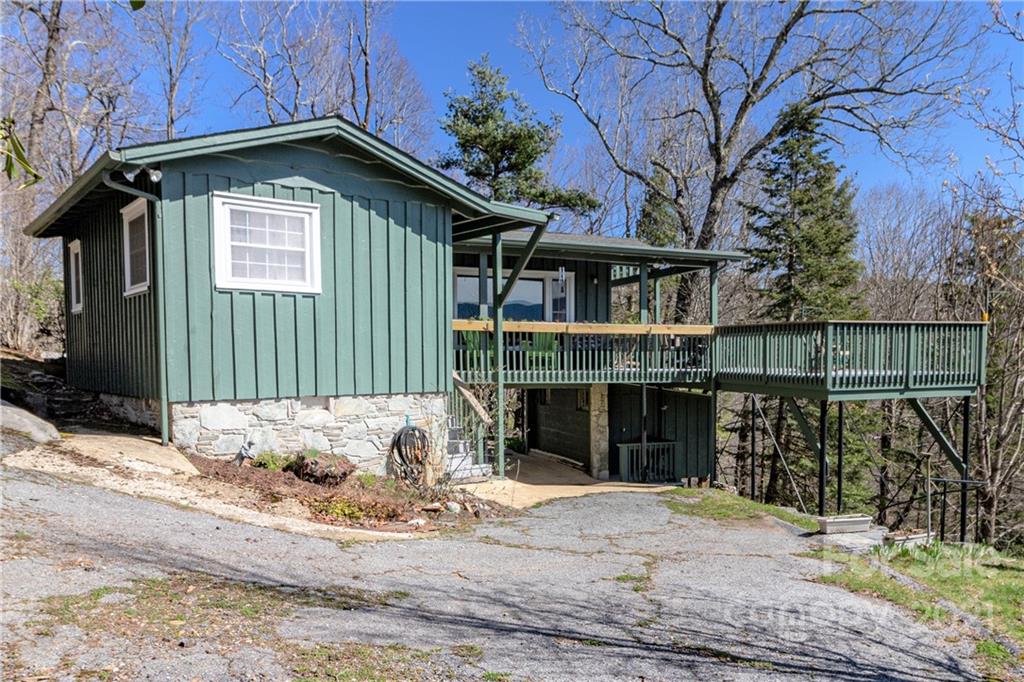 331 Strawberry Ridge Road Spruce Pine, NC 28777 - Photo 1 of 46 Gallery Image 1