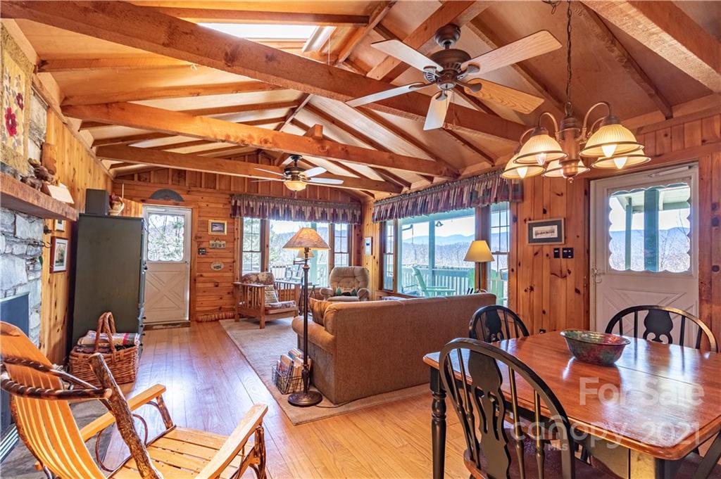 331 Strawberry Ridge Road Spruce Pine, NC 28777 - Photo 16 of 46 Gallery Image 16