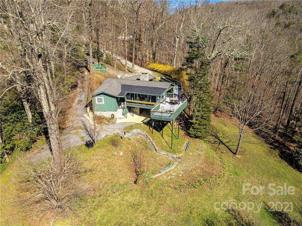331 Strawberry Ridge Road Spruce Pine, NC 28777 - Photo 3 of 46 Gallery Image 3