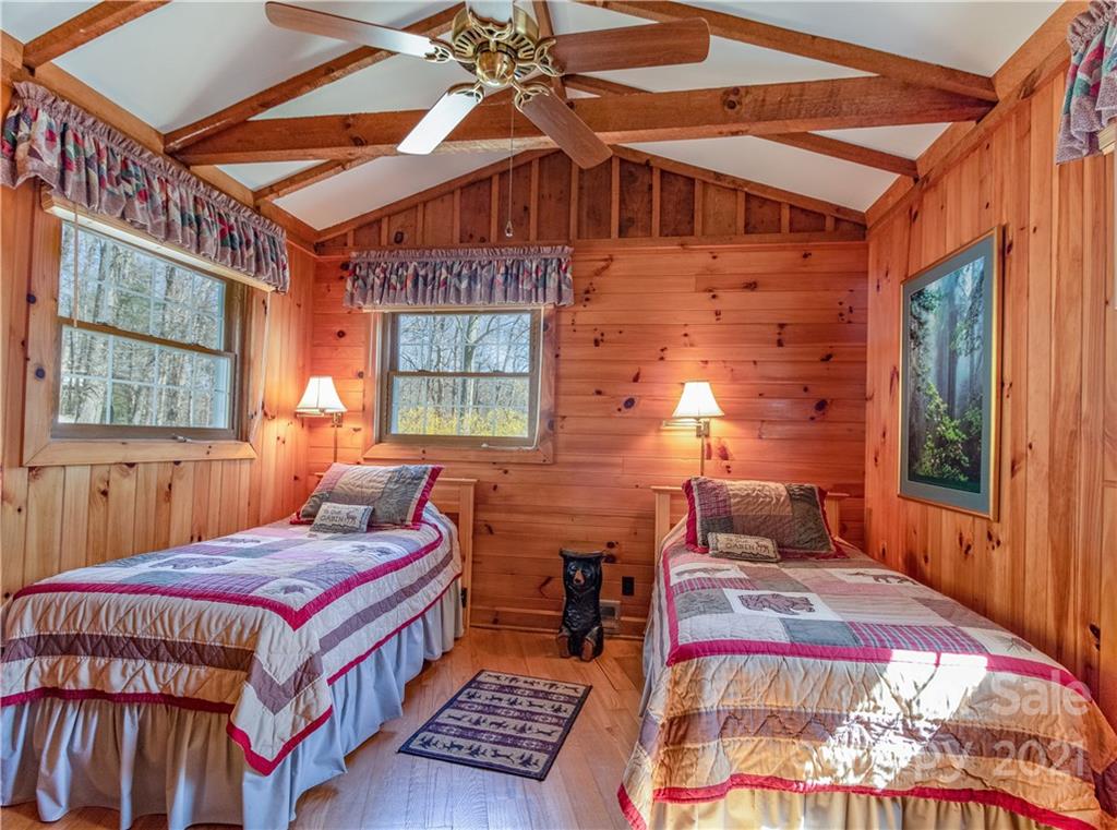 331 Strawberry Ridge Road Spruce Pine, NC 28777 - Photo 24 of 46 Gallery Image 24