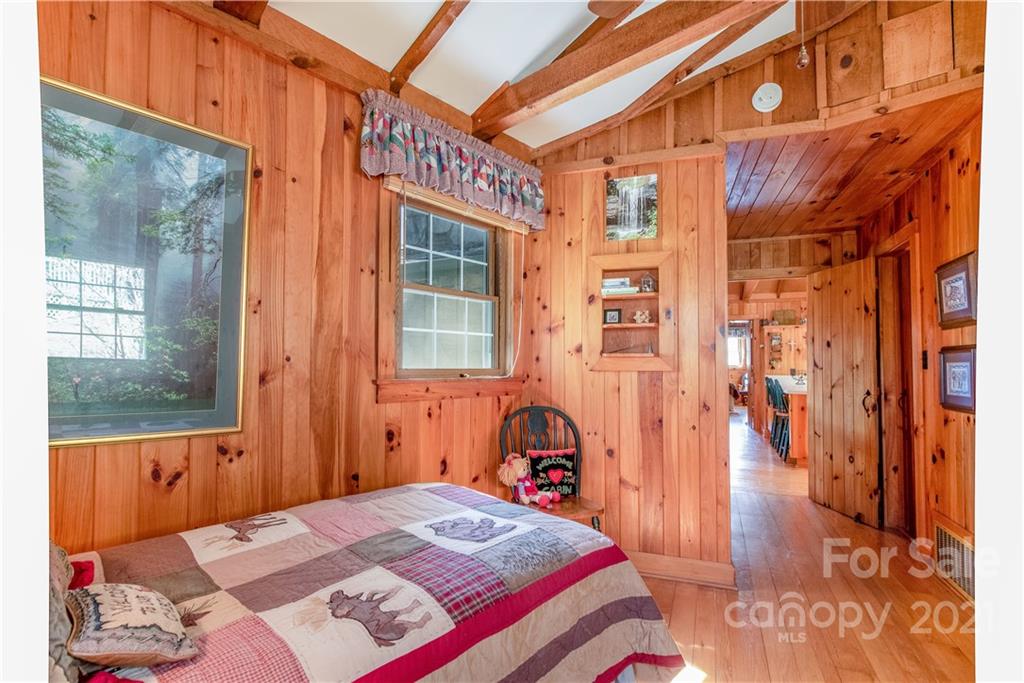 331 Strawberry Ridge Road Spruce Pine, NC 28777 - Photo 25 of 46 Gallery Image 25