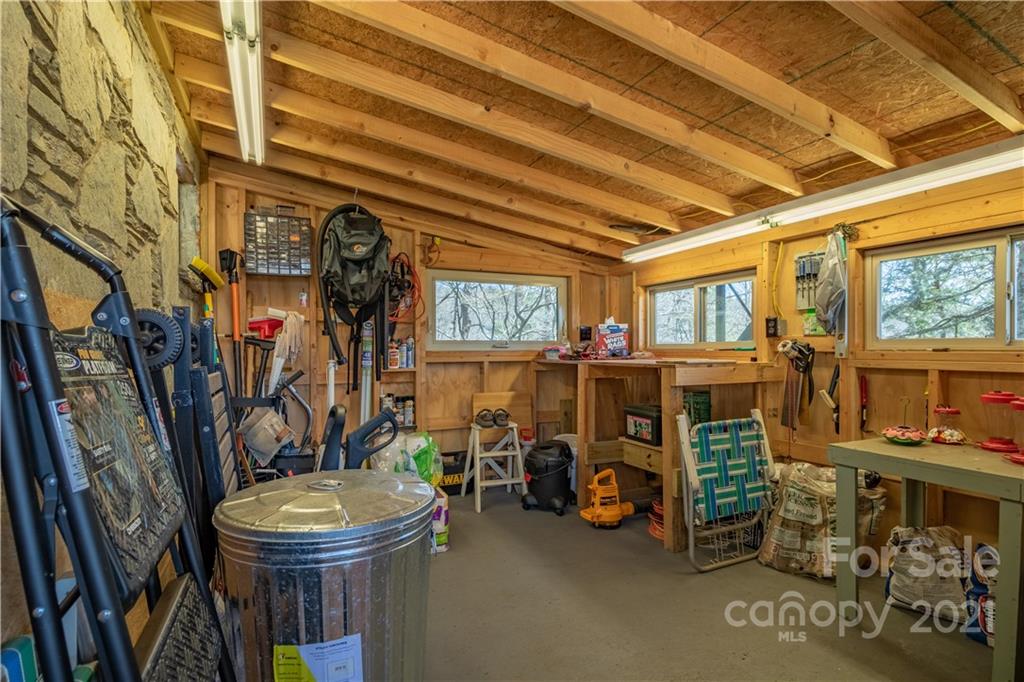 331 Strawberry Ridge Road Spruce Pine, NC 28777 - Photo 28 of 46 Gallery Image 28