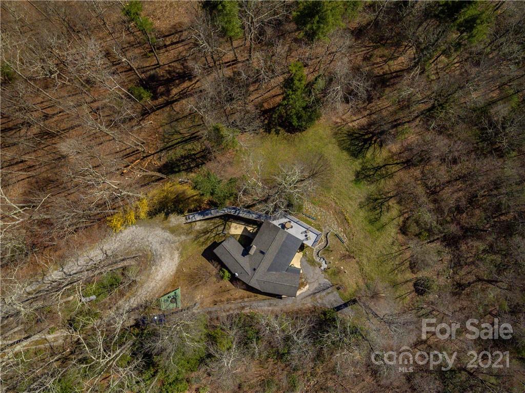 331 Strawberry Ridge Road Spruce Pine, NC 28777 - Photo 38 of 46 Gallery Image 38