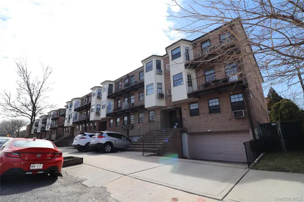 $549,000 | 151-18 79th Street, Unit 2K2 | Lindenwood