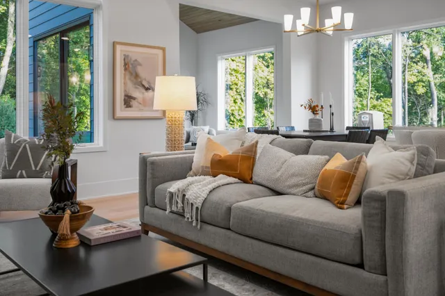 $1,495,000 | 2940 Washta Bay Road, Chanhassen, MN 55331