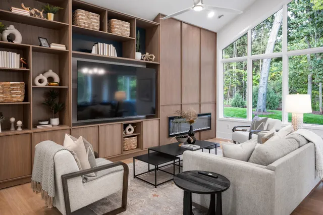 $1,495,000 | 2940 Washta Bay Road, Chanhassen, MN 55331