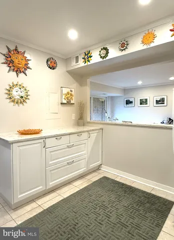 $2,800 | 11401 Commonwealth Drive, Unit 303, Rockville, MD 20852