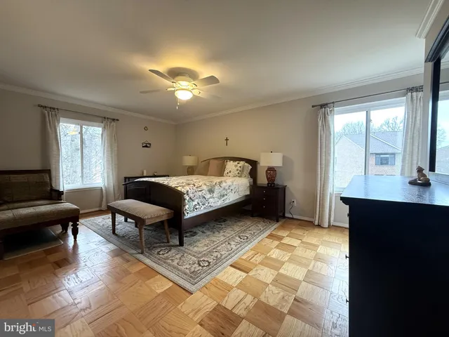 $2,800 | 11401 Commonwealth Drive, Unit 303, Rockville, MD 20852