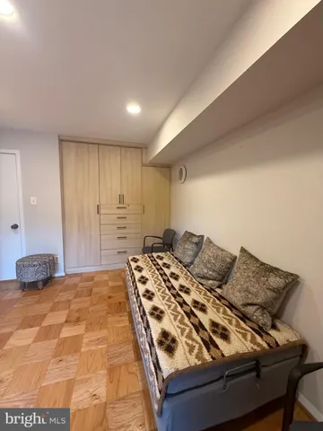 $2,800 | 11401 Commonwealth Drive, Unit 303, Rockville, MD 20852