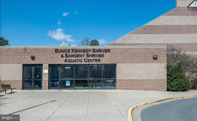 $2,800 | 11401 Commonwealth Drive, Unit 303, Rockville, MD 20852