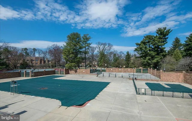 $2,800 | 11401 Commonwealth Drive, Unit 303, Rockville, MD 20852