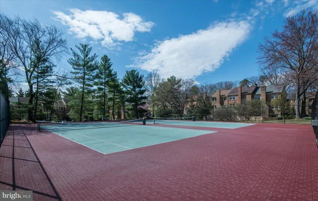 $2,800 | 11401 Commonwealth Drive, Unit 303, Rockville, MD 20852