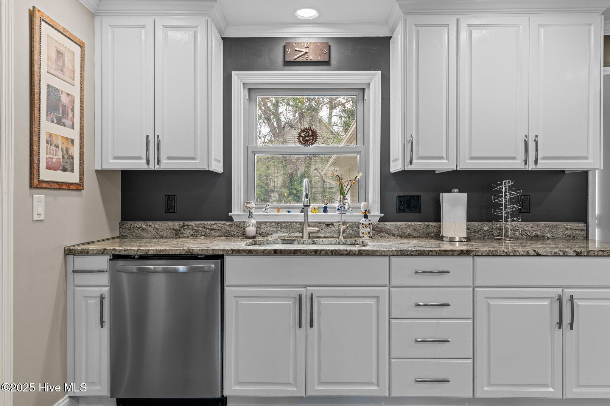 97 3rd Street Vandemere, NC 28587 - Photo 10 of 40 Updated Kitchen