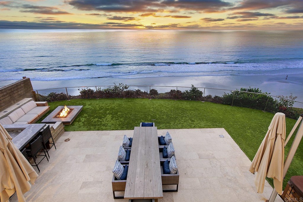 215 Pacific Avenue Solana Beach, CA 92075 - Photo 5 of 7