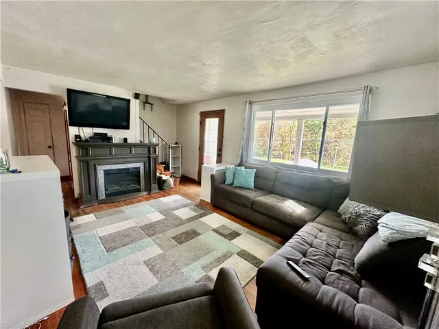 $174,900 | 394 Garretts Run Road, Kittanning, PA 16201