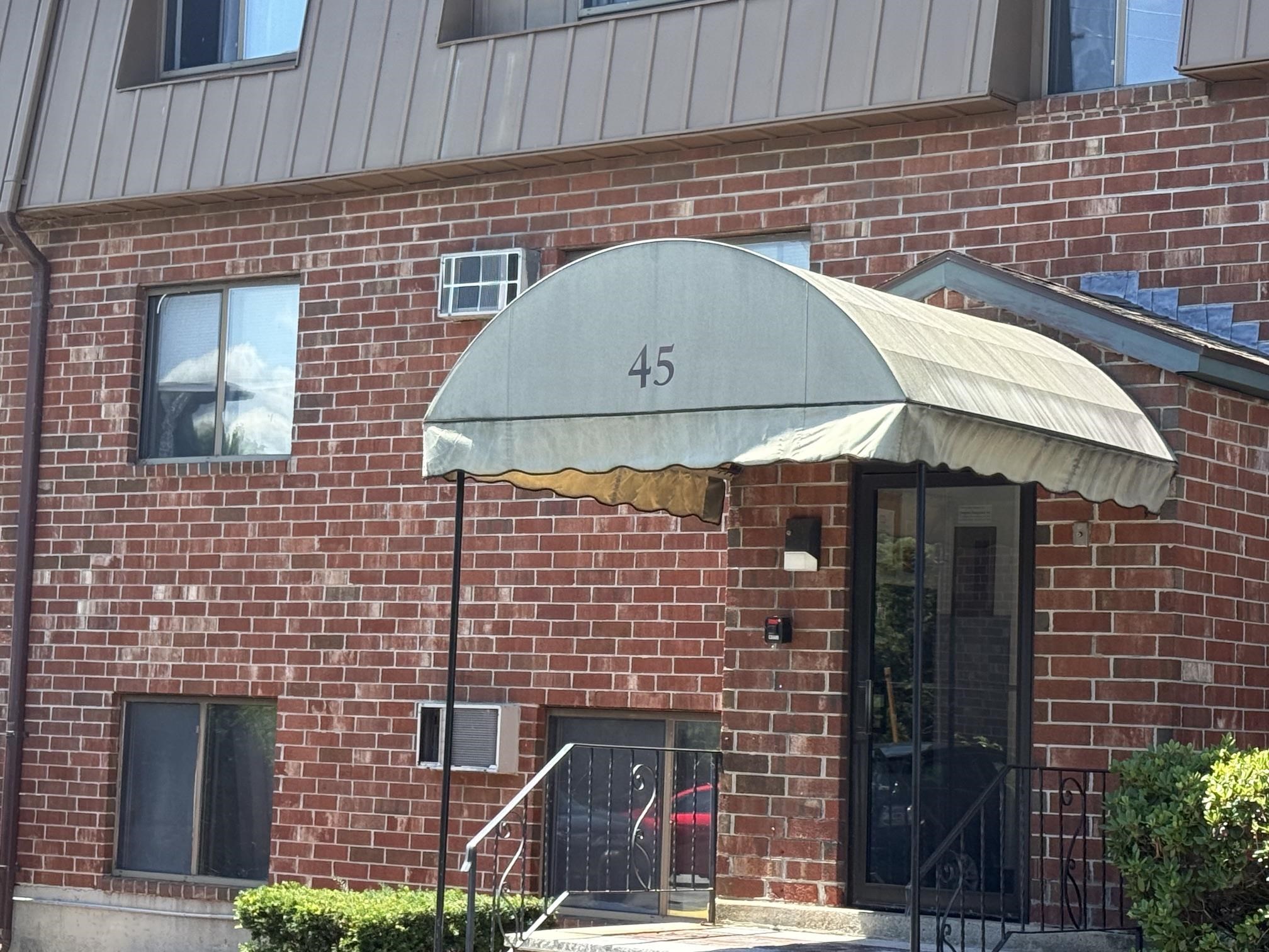 45 Log Street, Unit 1H Manchester, NH 03102 - Photo 4 of 5