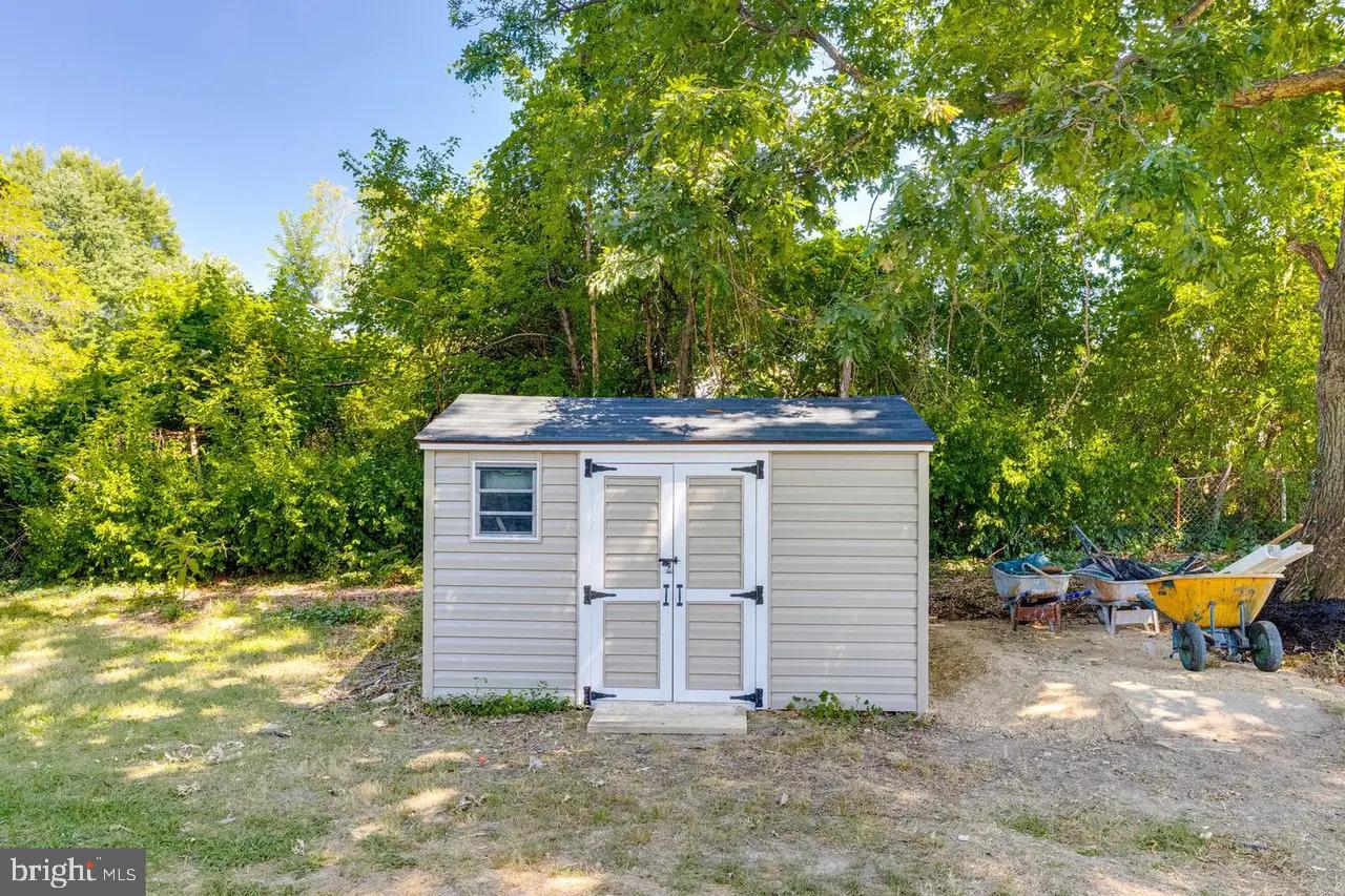 7600 East Battle Grove Road Dundalk, MD 21222 - Photo 47 of 59 Shed