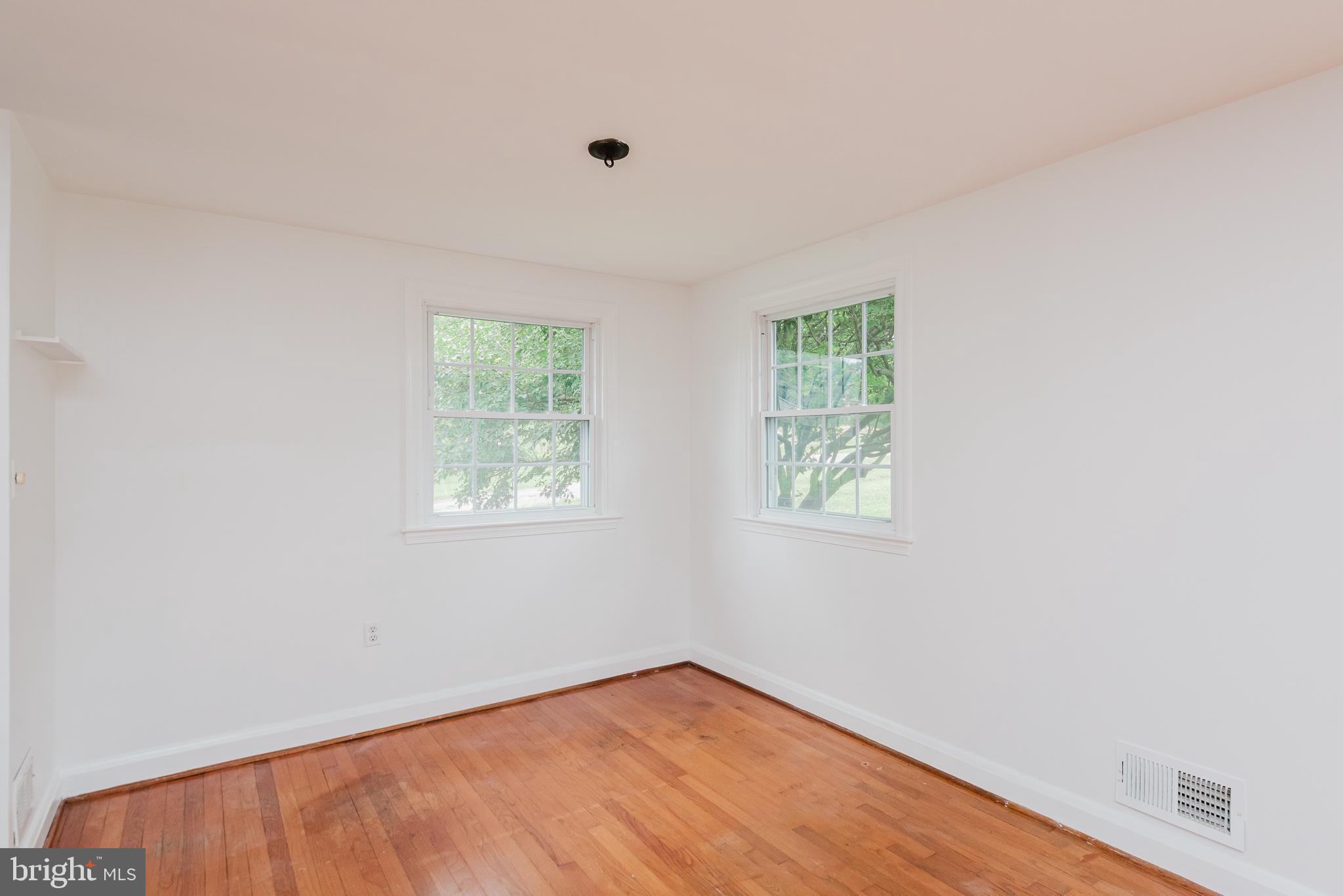 11909 Manor Road Glen Arm, MD 21057 - Photo 14 of 63 Gallery Image 14