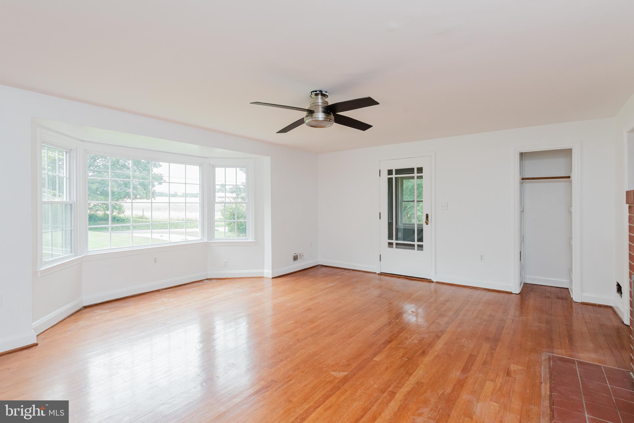 11909 Manor Road Glen Arm, MD 21057 - Photo 6 of 63 Gallery Image 6