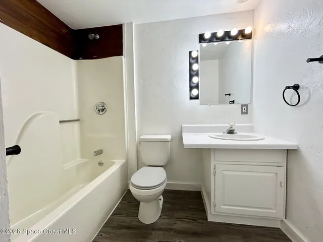 $1,750 | 100 Prince Avenue, Melbourne, FL 32901