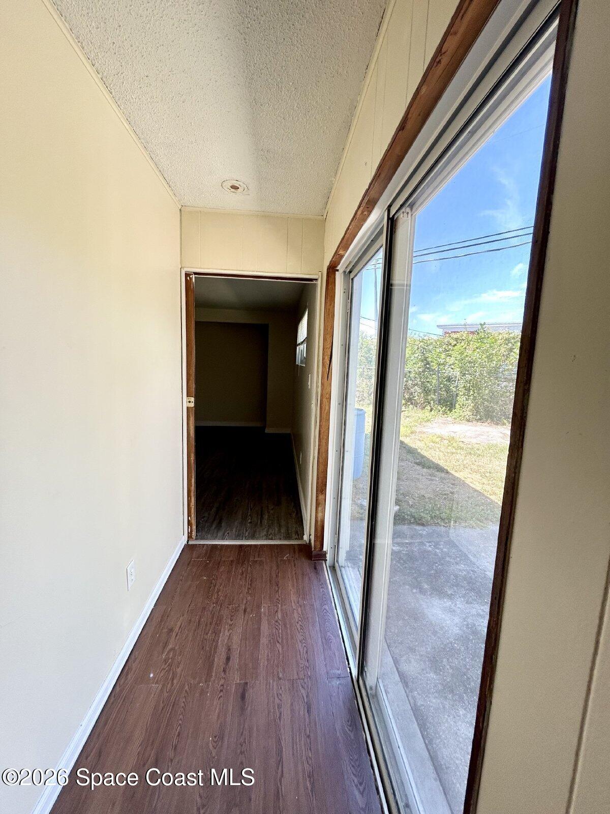 100 Prince Avenue Melbourne, FL 32901 - Photo 8 of 18 large (77)