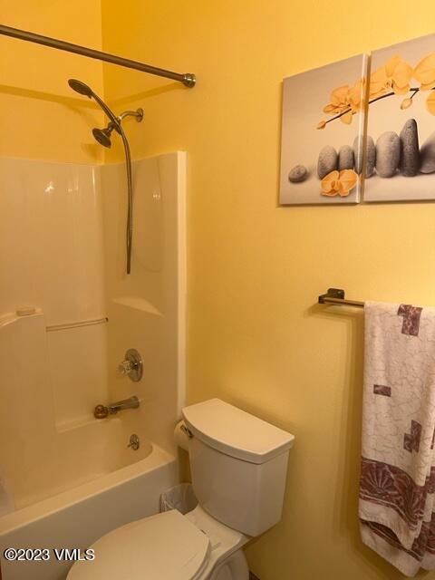 6 Ringneck Eagle, CO 81631 - Photo 20 of 50 a white toilet sitting next to a bath tub and shower