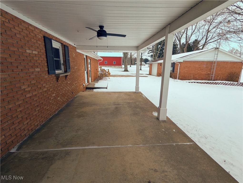 8011 Patten Tract Road Sandusky, OH 44870 - Photo 8 of 36