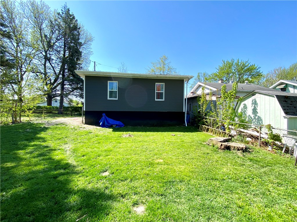 1124 Cushing Street Decatur, IL 62526 - Photo 31 of 32