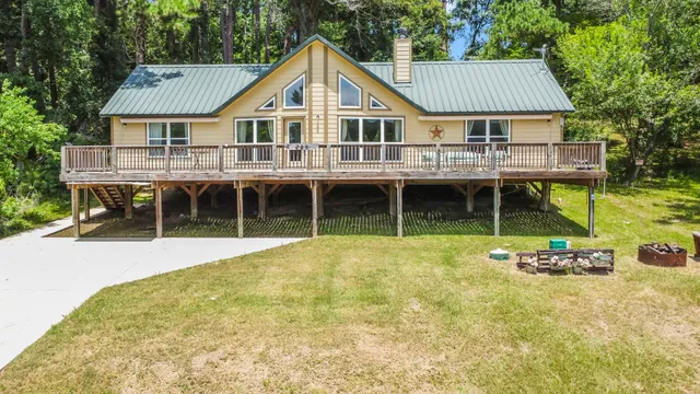 $284,900 | 480 Caney Creek Drive, Livingston, TX 77351