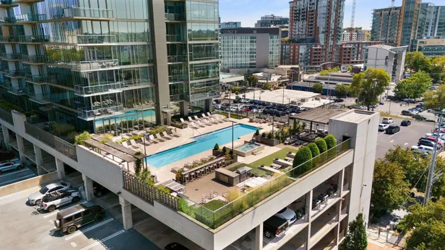 $2,300 | 1212 Laurel Street, Unit 1010, Nashville, TN 37203