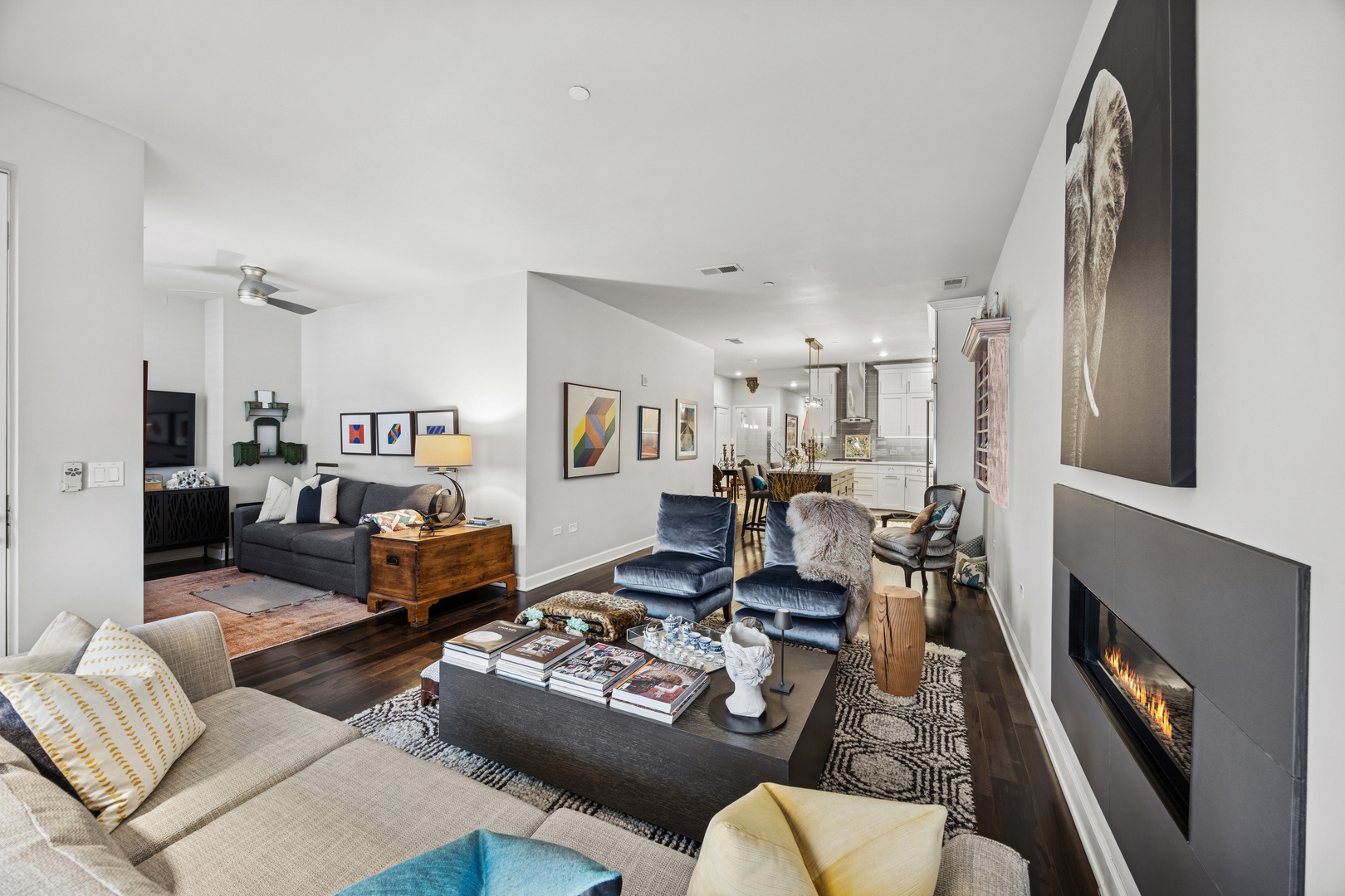 1124 Lake Street, Unit 511 Oak Park, IL 60301 - Photo 4 of 21