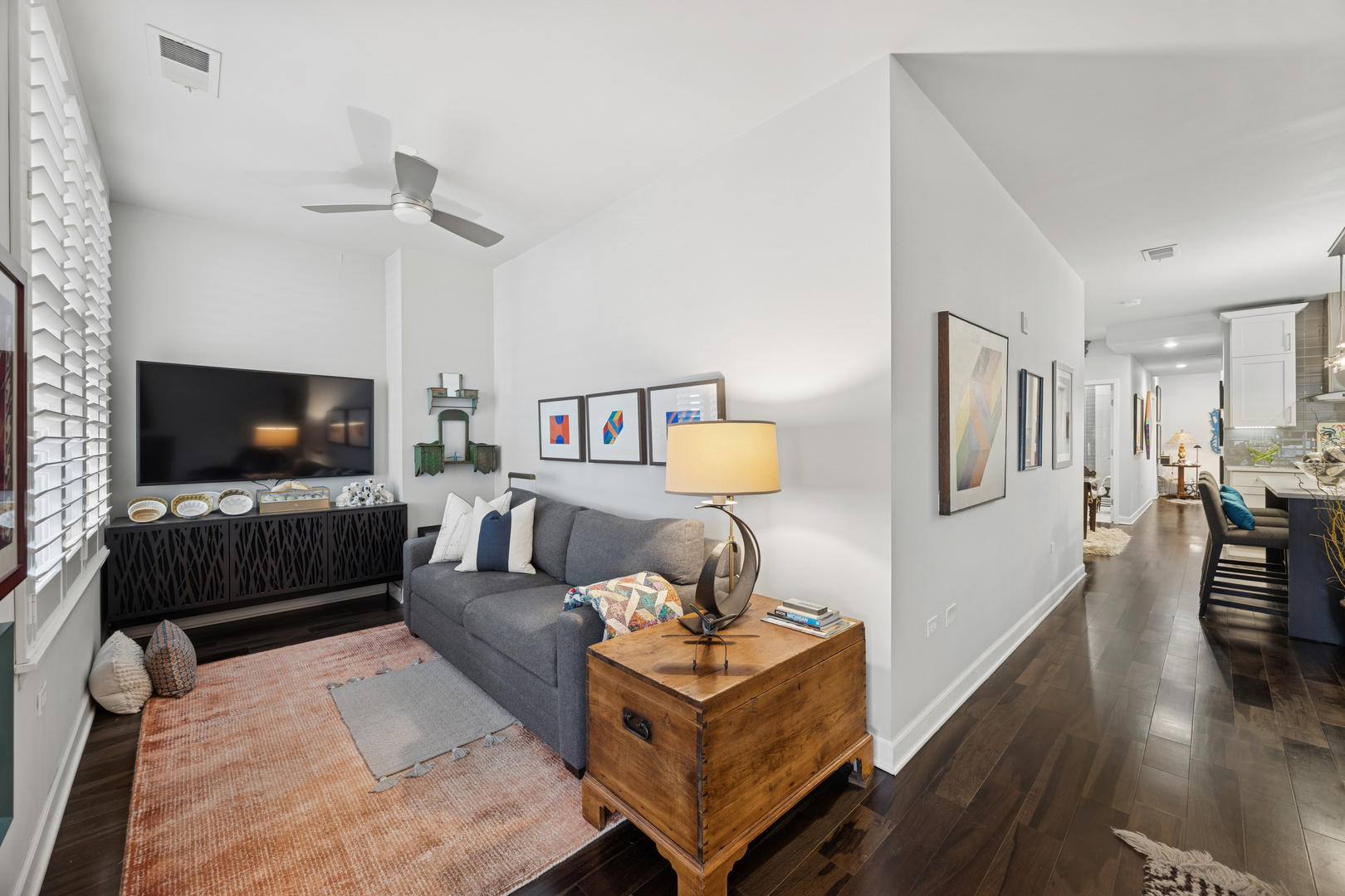 1124 Lake Street, Unit 511 Oak Park, IL 60301 - Photo 8 of 21