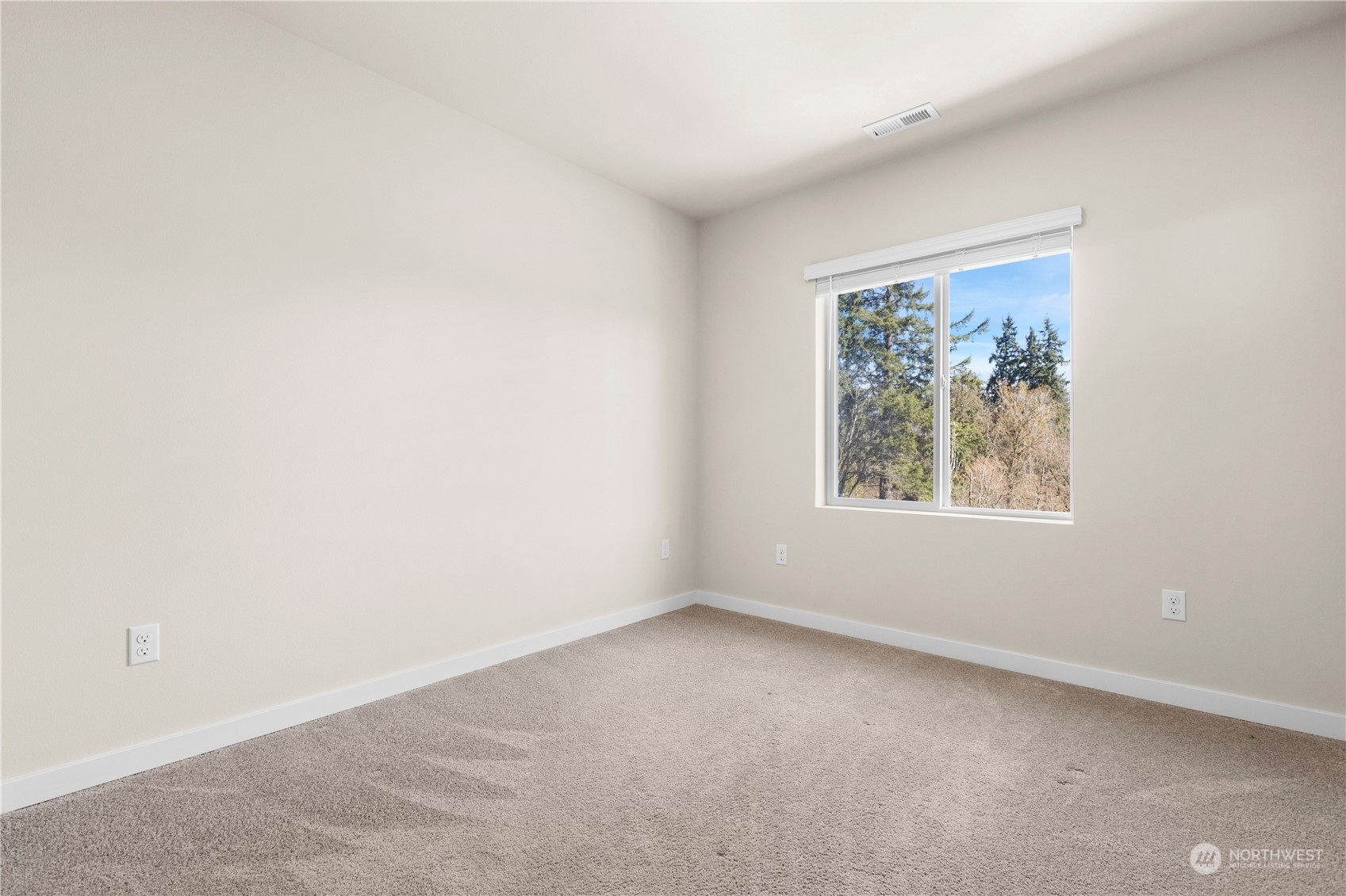 20803 3rd Drive Southeast Bothell, WA 98012 - Photo 24 of 30 an empty room with a window
