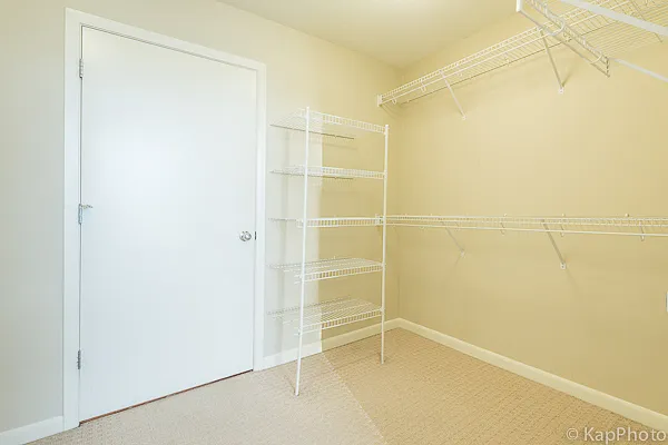 $3,500 | 225 South Sangamon Street, Unit 411, Chicago, IL 60607