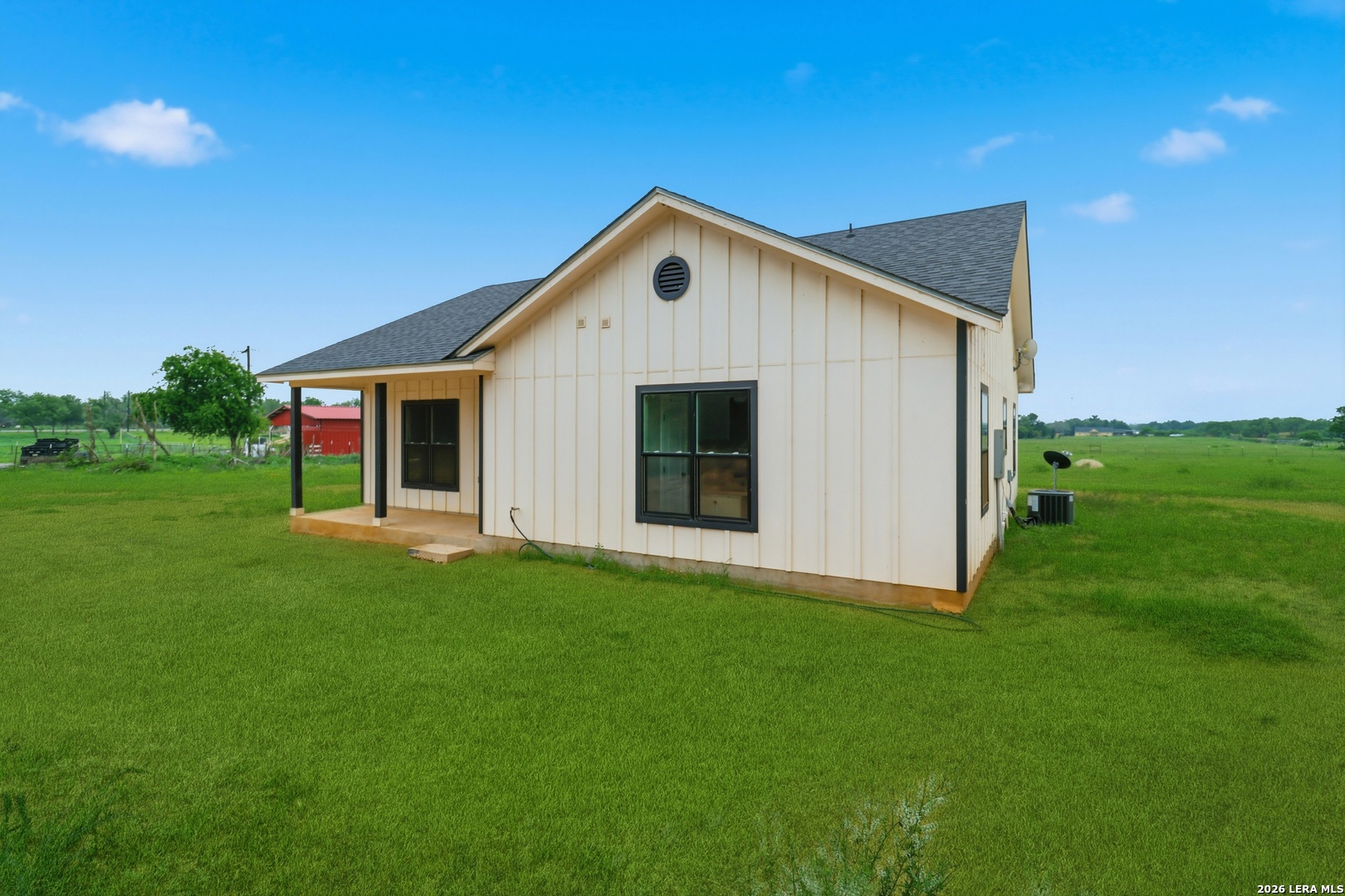 20922 Kinney Road Somerset, TX 78069 - Photo 3 of 33