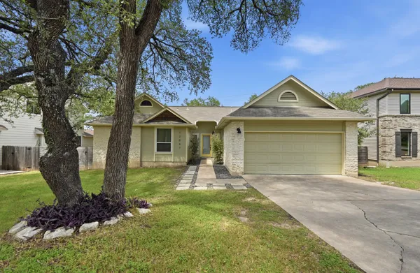 $575,000 | 12047 Lincolnshire Drive, Austin, TX 78758