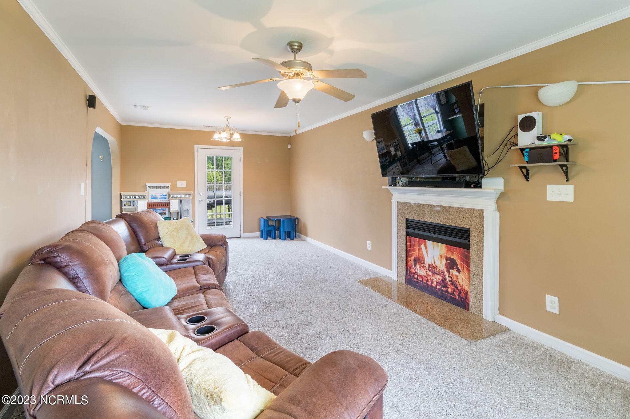 722 Francktown Road Richlands, NC 28574 - Photo 7 of 53 44-web-or-mls-IMG_3743
