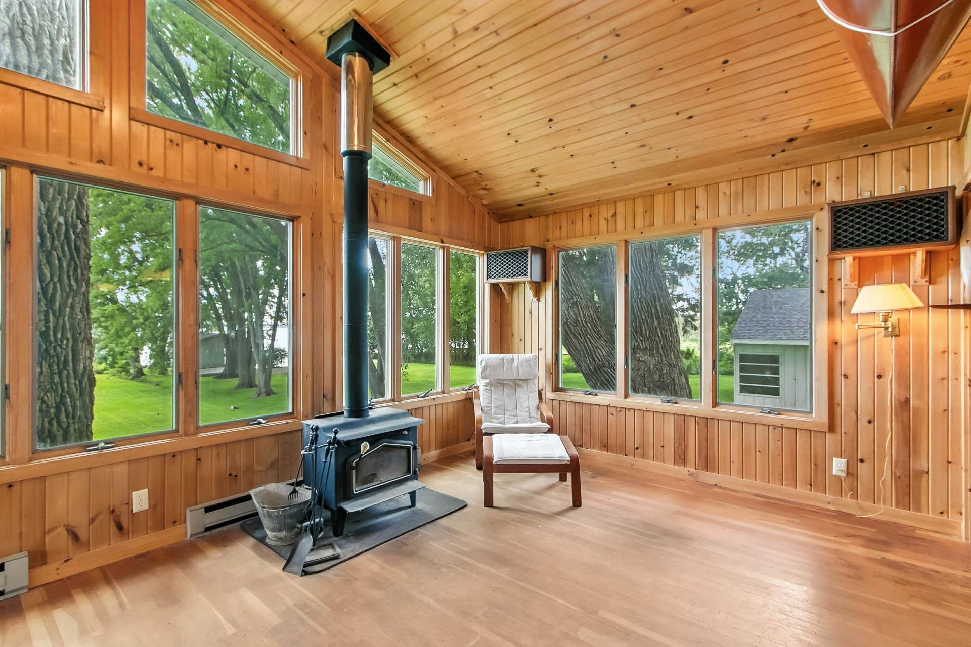 W8738 White Crow Road Fort Atkinson, WI 53538 - Photo 14 of 64