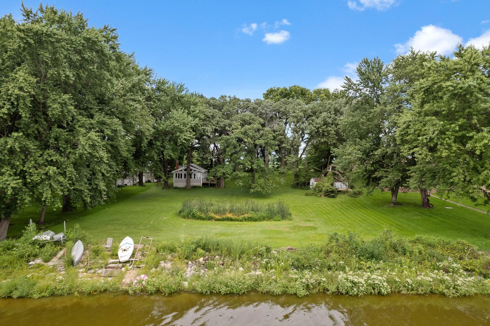 W8738 White Crow Road Fort Atkinson, WI 53538 - Photo 2 of 64