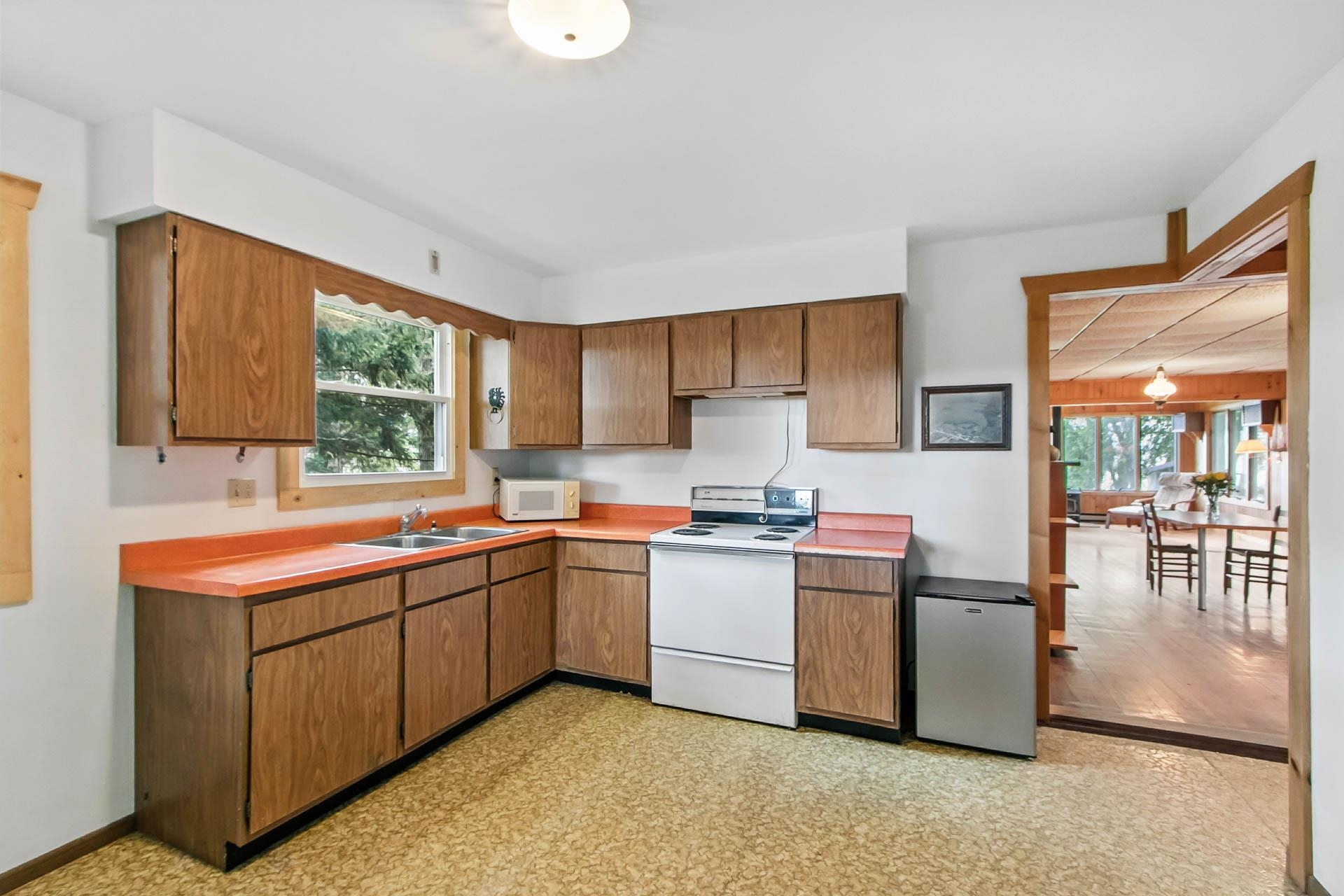 W8738 White Crow Road Fort Atkinson, WI 53538 - Photo 28 of 64